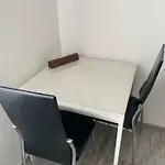 Apartament Magnifique Pour 4 Personnes Completement Reno Charleroi