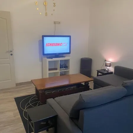 Magnifique Pour 4 Personnes Completement Reno