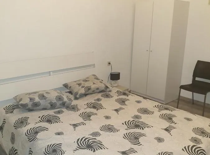 Magnifique Pour 4 Personnes Completement Reno