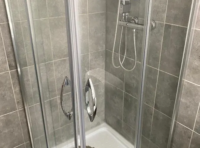 Daire Magnifique Pour 4 Personnes Completement Reno Charleroi